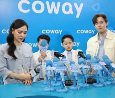 งานแถลงข่าวเปิดตัวแคมเปญ COWAY EVERYDAY WOW พร้อมครอบครัว บีม-กวี และ พี่ธีร์,น้องพีร์ 