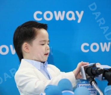 งานแถลงข่าวเปิดตัวแคมเปญ COWAY EVERYDAY WOW พร้อมครอบครัว บีม-กวี และ พี่ธีร์,น้องพีร์ 