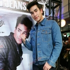 ณเดชน์ และเหล่าดาราร่วมงานเปิดตัวยีนส์