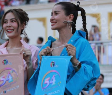 บรรยากาศงานมหกรรมความบันเทิงครบรอบ 54 ปี สถานีโทรทัศน์ไทยทีวีสี ช่อง 3 "54 ปี 3 Miracles"