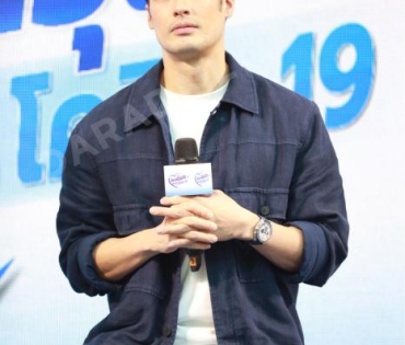 งานเปิดแคมเปญ “SAFE ZONE โซนนี้อุ่นใจปลอดภัยจากโควิด-19” พบ "บอย ปกรณ์ และ น้องวันใหม่"