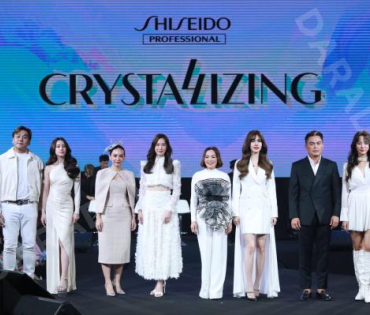 งาน CRYSTALLIZING RADIANCE FOR ALL นำโดย แก้ว-จริญญา, เกรซ-กาญจน์เกล้า