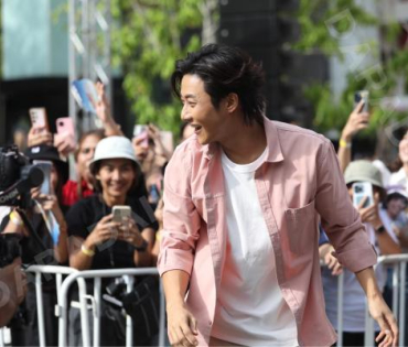 งานแถลงข่าวเปิดตัวพรีเซ็นเตอร์ เครื่องดื่มผสมคาเฟอีนอัดก๊าซ  "มิโซซ่า" พร้อมสัมภาษณ์ คัลเลนและพี่จอง