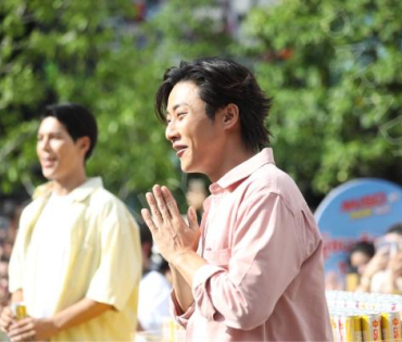 งานแถลงข่าวเปิดตัวพรีเซ็นเตอร์ เครื่องดื่มผสมคาเฟอีนอัดก๊าซ  "มิโซซ่า" พร้อมสัมภาษณ์ คัลเลนและพี่จอง