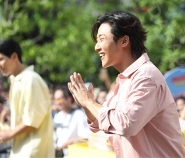 งานแถลงข่าวเปิดตัวพรีเซ็นเตอร์ เครื่องดื่มผสมคาเฟอีนอัดก๊าซ  "มิโซซ่า" พร้อมสัมภาษณ์ คัลเลนและพี่จอง