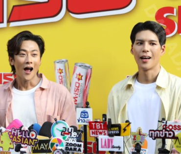 งานแถลงข่าวเปิดตัวพรีเซ็นเตอร์ เครื่องดื่มผสมคาเฟอีนอัดก๊าซ  "มิโซซ่า" พร้อมสัมภาษณ์ คัลเลนและพี่จอง