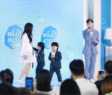 งาน Coway พบกับครอบครัว "บีม-กวี, ออย-อฏิพรณ์" และน้องแฝดสุดคิวต์ "พี่ธีร์-น้องพีร์"