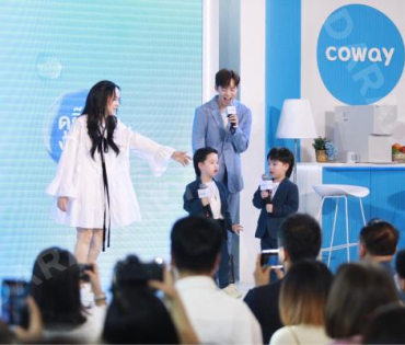 งาน Coway พบกับครอบครัว "บีม-กวี, ออย-อฏิพรณ์" และน้องแฝดสุดคิวต์ "พี่ธีร์-น้องพีร์"