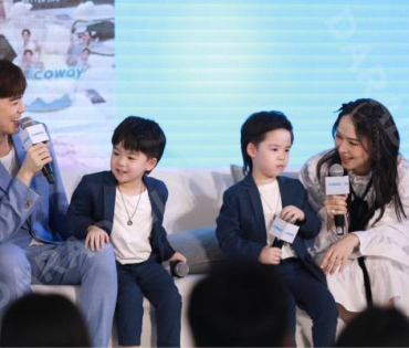 งาน Coway พบกับครอบครัว "บีม-กวี, ออย-อฏิพรณ์" และน้องแฝดสุดคิวต์ "พี่ธีร์-น้องพีร์"