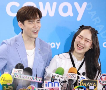 งาน Coway พบกับครอบครัว "บีม-กวี, ออย-อฏิพรณ์" และน้องแฝดสุดคิวต์ "พี่ธีร์-น้องพีร์"