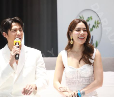 งานแถลงข่าว เดนทิสเต้ พร้อมพรีเซนเตอร์คู่รักหวาน "หมาก-คิม"
