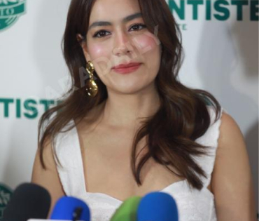 งานแถลงข่าว เดนทิสเต้ พร้อมพรีเซนเตอร์คู่รักหวาน "หมาก-คิม"