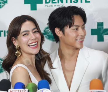 งานแถลงข่าว เดนทิสเต้ พร้อมพรีเซนเตอร์คู่รักหวาน "หมาก-คิม"