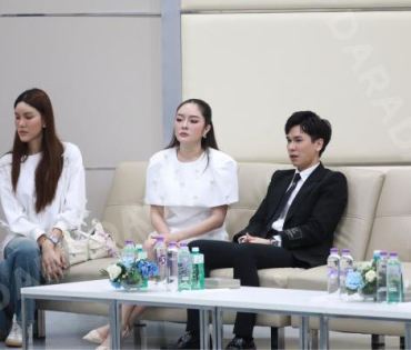 งานแถลงข่าว พิธีลงนาม MOU KPS ศัลยกรรมความงามเกาหลี พบ "พีท - แก้มบุ๋ม"