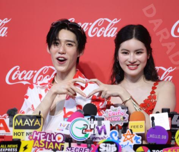 งาน "โค้ก“ แชร์ความสุข กับแคมเปญ ส่งCokeให้ พบ "พีพี กฤษฏ์"