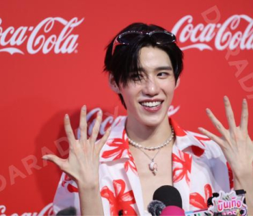 งาน "โค้ก“ แชร์ความสุข กับแคมเปญ ส่งCokeให้ พบ "พีพี กฤษฏ์"