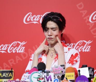 งาน "โค้ก“ แชร์ความสุข กับแคมเปญ ส่งCokeให้ พบ "พีพี กฤษฏ์"