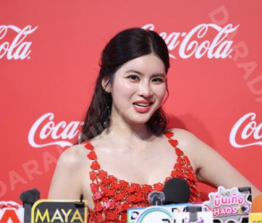 งาน "โค้ก“ แชร์ความสุข กับแคมเปญ ส่งCokeให้ พบ "พีพี กฤษฏ์"