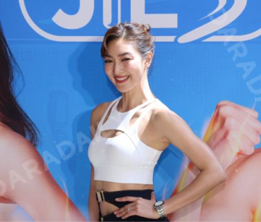 งานเปิดตัวพรีเซ็นเตอร์ Dr.JiLL พบกับ “นนกุล ชานน-แอฟ ทักษอร” “แดน วรเวช-แพทตี้ อังศุมาลิน” 