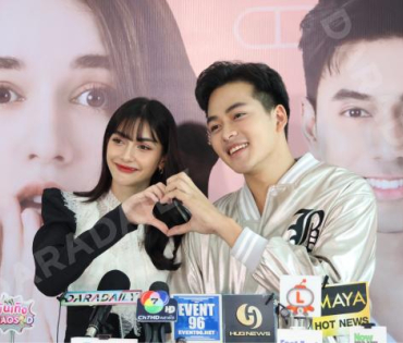 ภาพบรรยากาศ  EXCLUSIVE PRESS INTERVIEW “คุณแม่แก้ขัด” พบกับ "เอส กันตพงศ์, ริส วิชญพงศ์"