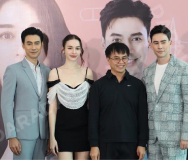 ภาพบรรยากาศ  EXCLUSIVE PRESS INTERVIEW “คุณแม่แก้ขัด” พบกับ "เอส กันตพงศ์, ริส วิชญพงศ์"