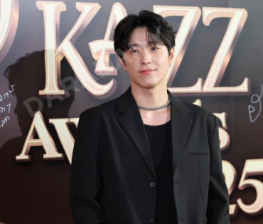 งานประกาศรางวัล KAZZ AWARDS 2025 