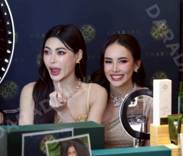 งานเปิดตัว “Shakira Glow Body Oil” กับ 2 สาวคู่จิ้น "กชเบล ศรัณย์รัชต์, เผือก พิพัฒน์"