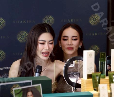 งานเปิดตัว “Shakira Glow Body Oil” กับ 2 สาวคู่จิ้น "กชเบล ศรัณย์รัชต์, เผือก พิพัฒน์"