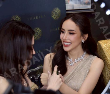 งานเปิดตัว “Shakira Glow Body Oil” กับ 2 สาวคู่จิ้น "กชเบล ศรัณย์รัชต์, เผือก พิพัฒน์"