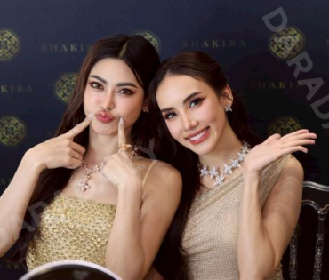 งานเปิดตัว “Shakira Glow Body Oil” กับ 2 สาวคู่จิ้น "กชเบล ศรัณย์รัชต์, เผือก พิพัฒน์"