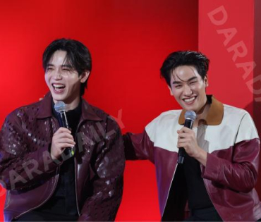 งานเปิดตัวแคมเปญ "Drink to Share" คุณดื่ม = คุณให้ พบ "เต ตะวัน, นิว ฐิติภูมิ"