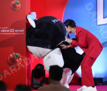 งานเปิดตัวแคมเปญ "Drink to Share" คุณดื่ม = คุณให้ พบ "เต ตะวัน, นิว ฐิติภูมิ"