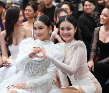 งานแถลงข่าว The Grand Fest Concert 4 ภาค พบ "ณวัฒน์, ลำใย ไหทองคำ, ชาล็อต ออสติน"