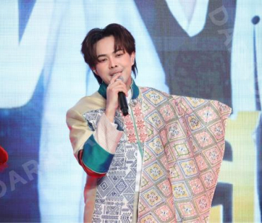 งานแถลงข่าว The Grand Fest Concert 4 ภาค พบ "ณวัฒน์, ลำใย ไหทองคำ, ชาล็อต ออสติน"