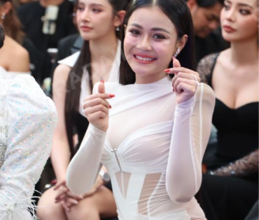 งานแถลงข่าว The Grand Fest Concert 4 ภาค พบ "ณวัฒน์, ลำใย ไหทองคำ, ชาล็อต ออสติน"