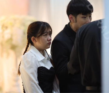 พิธีรดน้ำศพ "คุณแม่งามทิพย์ ฉัตรบริรักษ์"