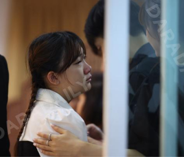 พิธีรดน้ำศพ "คุณแม่งามทิพย์ ฉัตรบริรักษ์"