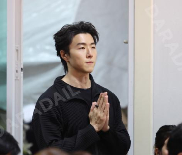 พิธีรดน้ำศพ "คุณแม่งามทิพย์ ฉัตรบริรักษ์"