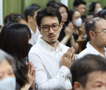 พิธีรดน้ำศพ "คุณแม่งามทิพย์ ฉัตรบริรักษ์"
