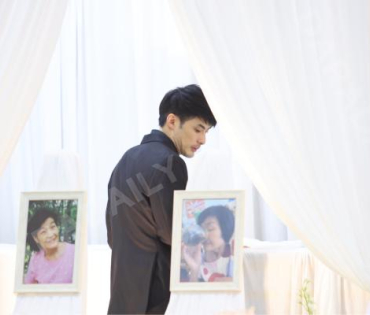 พิธีรดน้ำศพ "คุณแม่งามทิพย์ ฉัตรบริรักษ์"