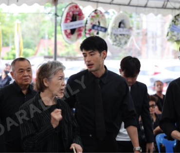 พิธีสวดอภิธรรม "คุณแม่งามทิพย์ ฉัตรบริรักษ์" คืนที่สาม