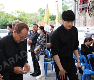 พิธีสวดอภิธรรม "คุณแม่งามทิพย์ ฉัตรบริรักษ์" คืนที่สาม