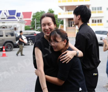 พิธีสวดอภิธรรม "คุณแม่งามทิพย์ ฉัตรบริรักษ์" คืนที่สาม