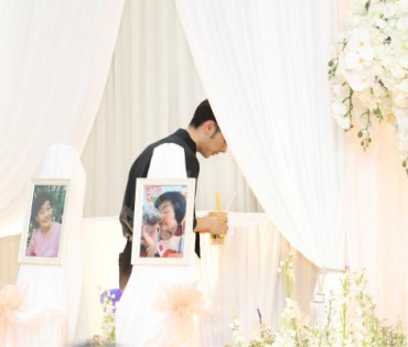 พิธีสวดอภิธรรม "คุณแม่งามทิพย์ ฉัตรบริรักษ์" คืนที่สาม
