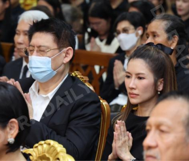 พิธีสวดอภิธรรม "คุณแม่งามทิพย์ ฉัตรบริรักษ์" คืนที่สาม