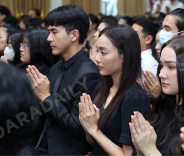 พิธีสวดอภิธรรม "คุณแม่งามทิพย์ ฉัตรบริรักษ์" คืนที่สาม