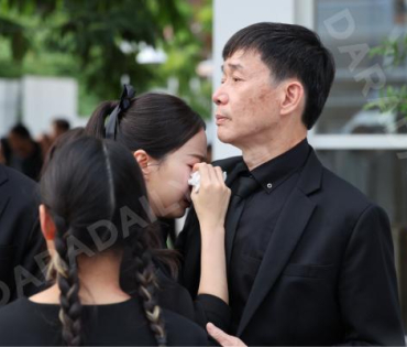 พิธีฌาปนกิจ คุณแม่เพ็กแฮม สันตินธรกุล (คุณแม่นนกุล)