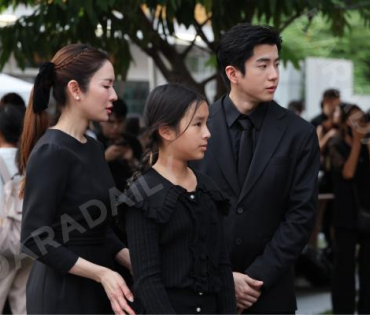 พิธีฌาปนกิจ คุณแม่เพ็กแฮม สันตินธรกุล (คุณแม่นนกุล)
