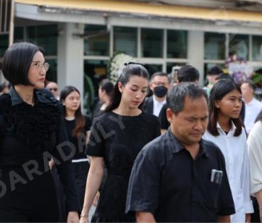 พิธีฌาปนกิจ คุณแม่เพ็กแฮม สันตินธรกุล (คุณแม่นนกุล)