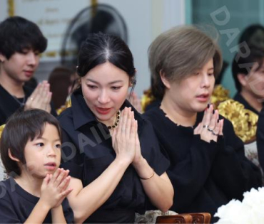 พิธีสวดอภิธรรม "คุณแม่งามทิพย์ ฉัตรบริรักษ์" คืนที่ห้า